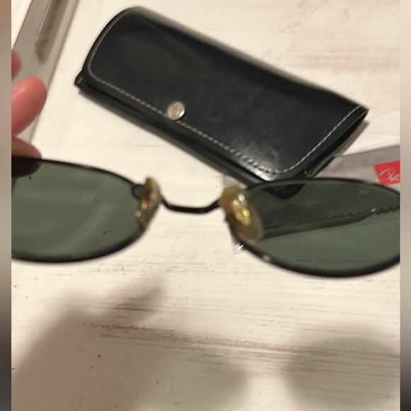 Vintage Ray Bans - Side Street W2775 - Picture 5 of 7